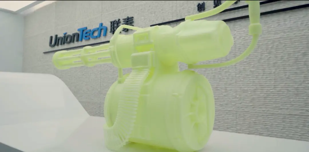 3D_printed_Gatling_gun.png.webp 3D_printed_Gatling_gun.png.webp
